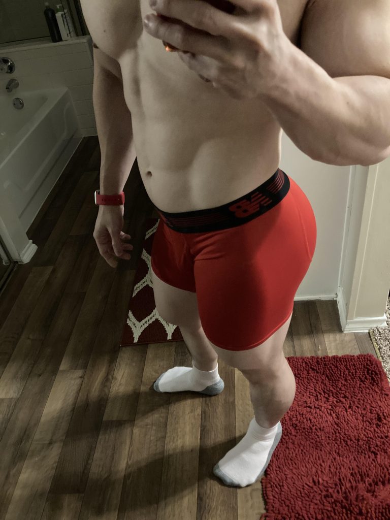 Shirtless muscular man pics
