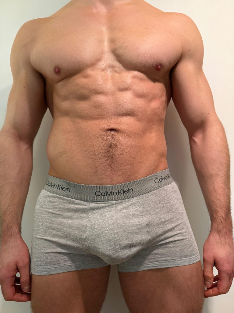 Naked muscular man pics